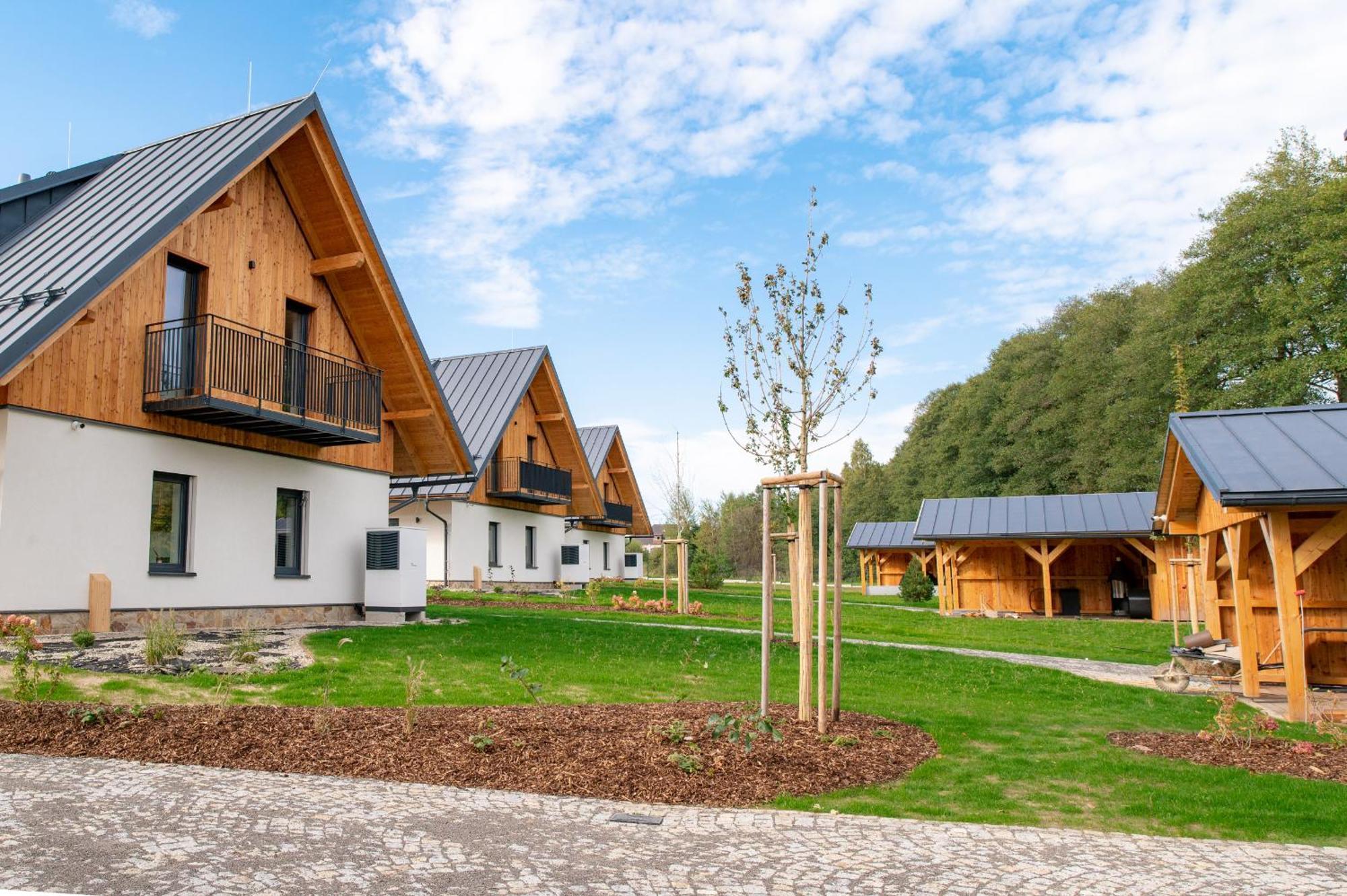 Mlynicka Zahrada Hotel Červená Voda Bagian luar foto